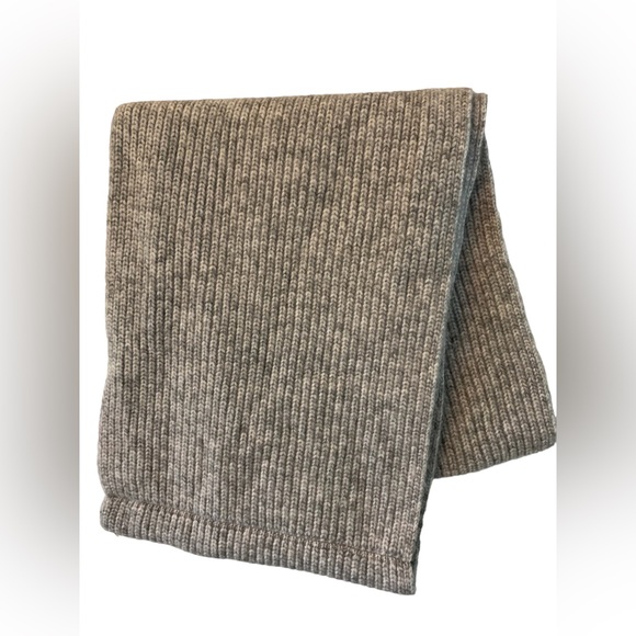 Calvin Klein unisex grey‎ cable knit scarf - Picture 1 of 3